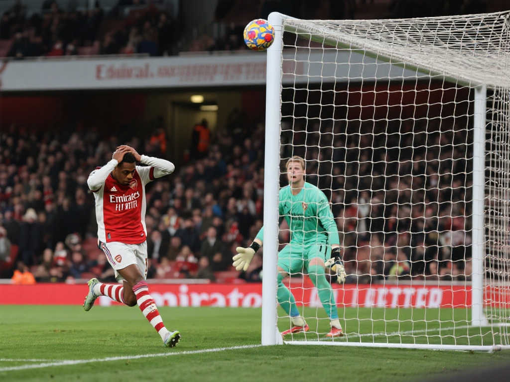 制造威胁并 制造威胁并